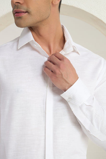 Men’s White Linen Shirt with Minimal Collar & Cuff Detailing | INDYSLAY